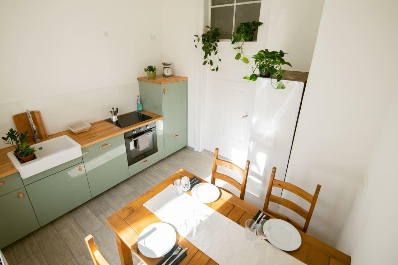 Theleaf - Design Apartment & Cafe Leipzig Ngoại thất bức ảnh